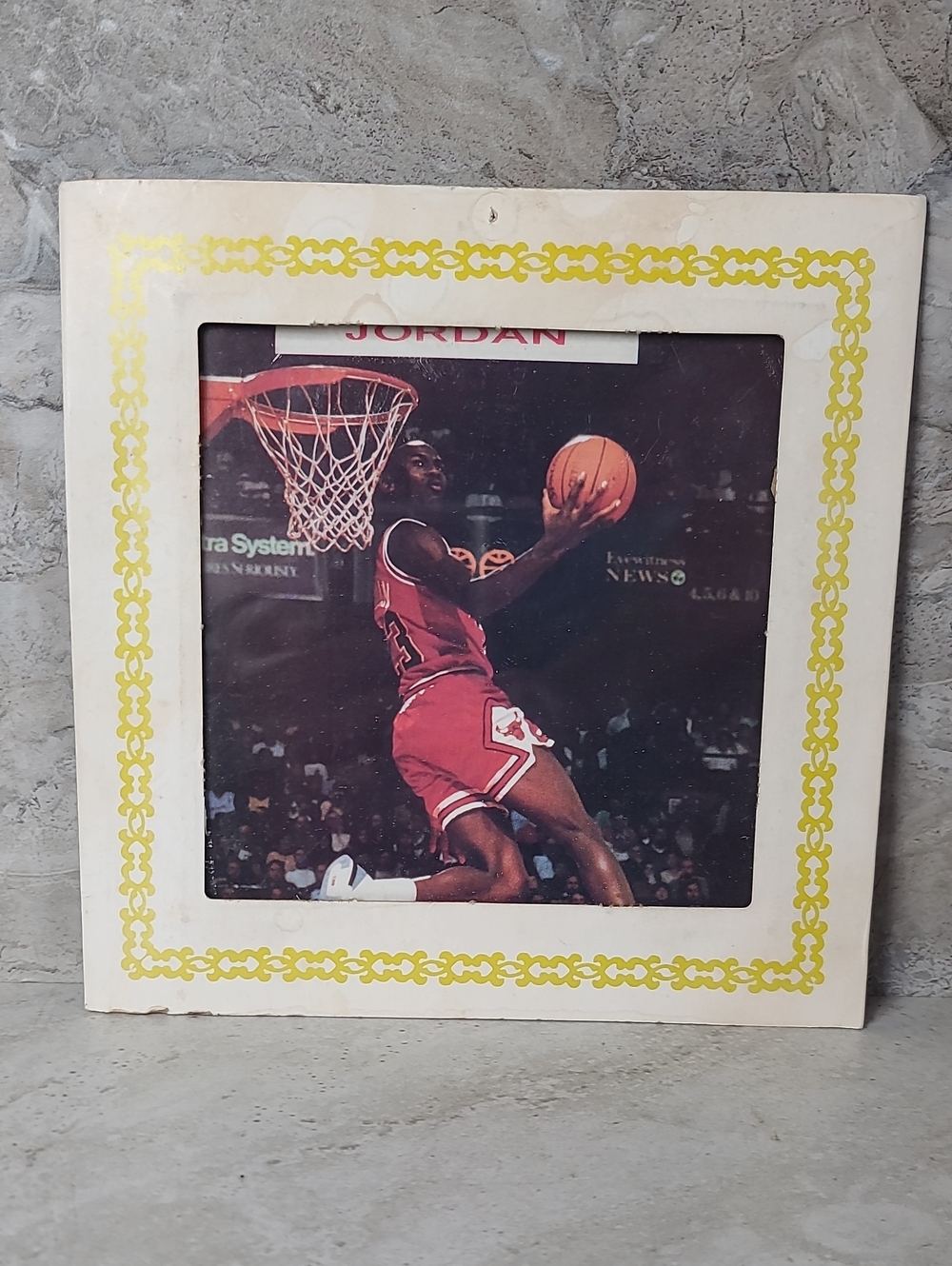 Vtg Michael Jordon 23 Chicago Bulls Basketball Carnival Prize Photo Frame